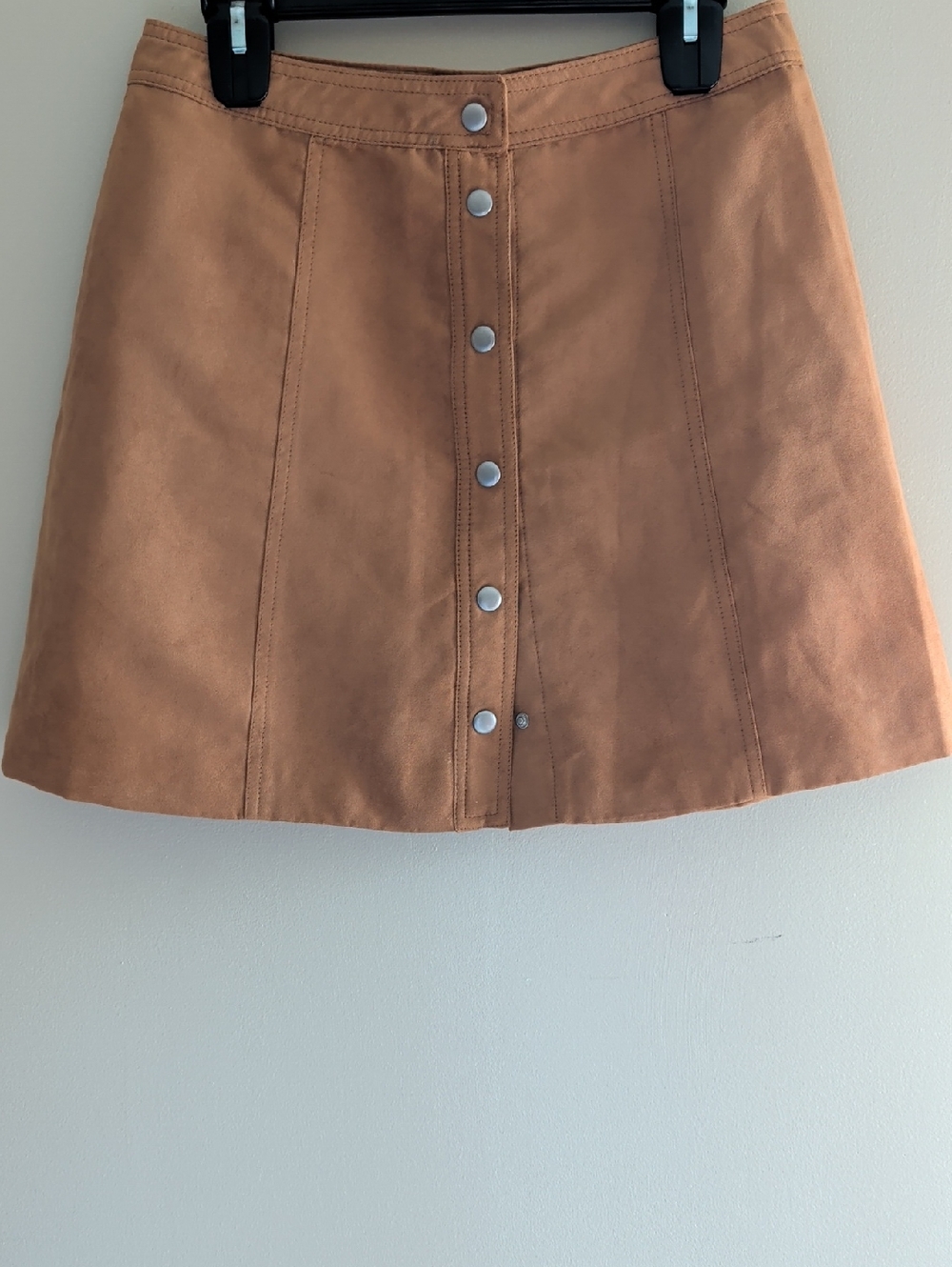 Divided H&M Faux Suede Mini Skirt (Snap Front) (A-Line) (Lined) - Camel - Size 8